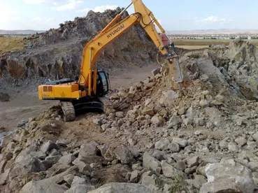 Karabağlar Kırıcı İle Kazım İşleri